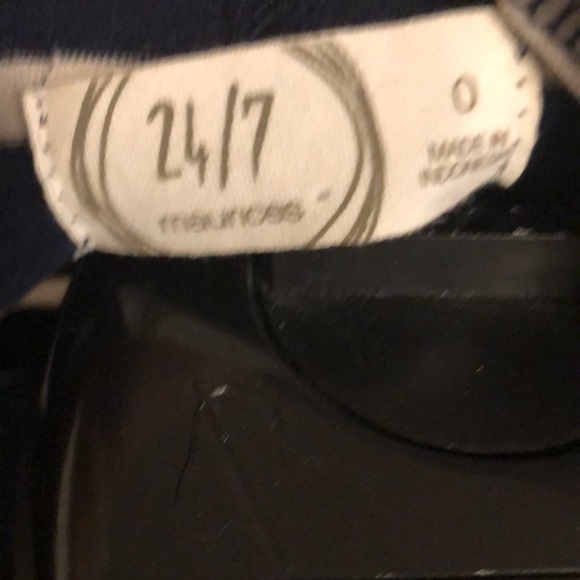 Maurices 24/7 Navy and White Striped Top Size XL - Picture 7 of 8